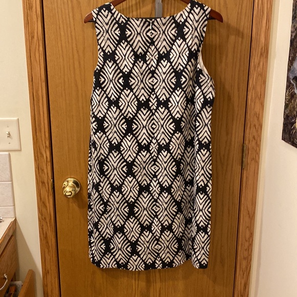 J. Jill linen dress with cotton liner. No sleeves, round neck. - Picture 7 of 7